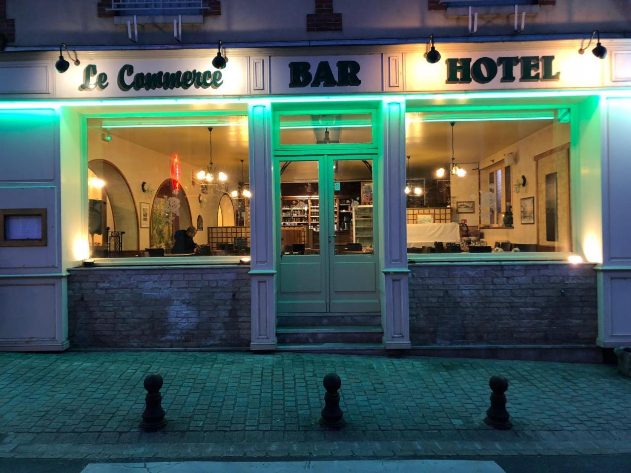 Hotel Le Commerce Bellegarde-du-Loiret Luaran gambar